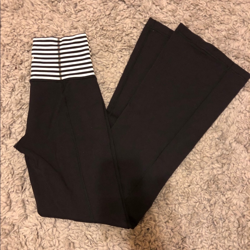 High-waisted Lululemon yoga pants
